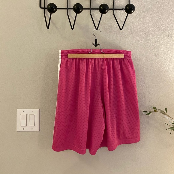 Nike Shorts - Picture 3 of 3